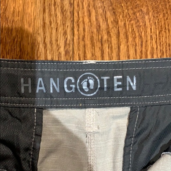 Cream Shorts Size 34 - Picture 3 of 6